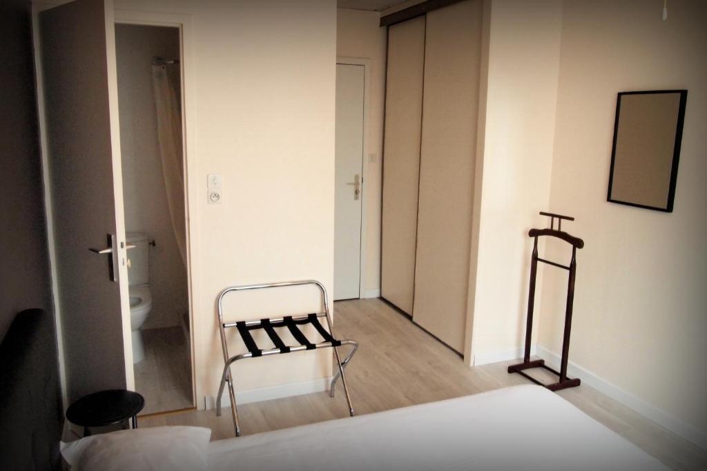 Hotel Le Rohu Séné Oda fotoğraf