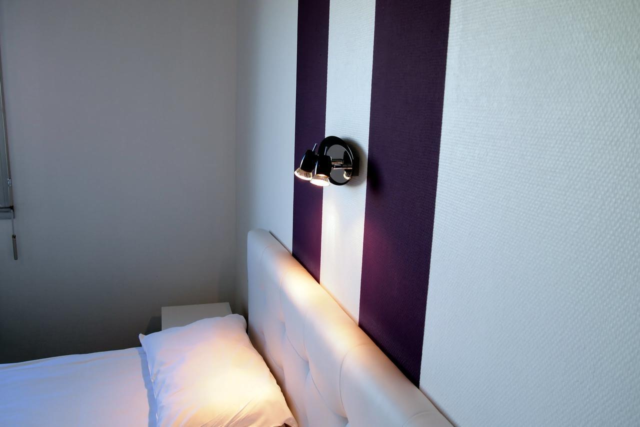 Hotel Le Rohu Séné Dış mekan fotoğraf