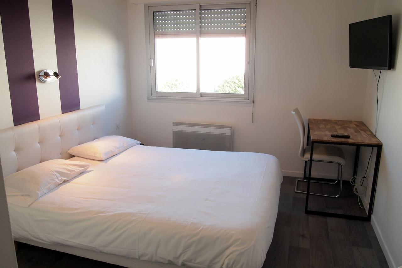 Hotel Le Rohu Séné Dış mekan fotoğraf