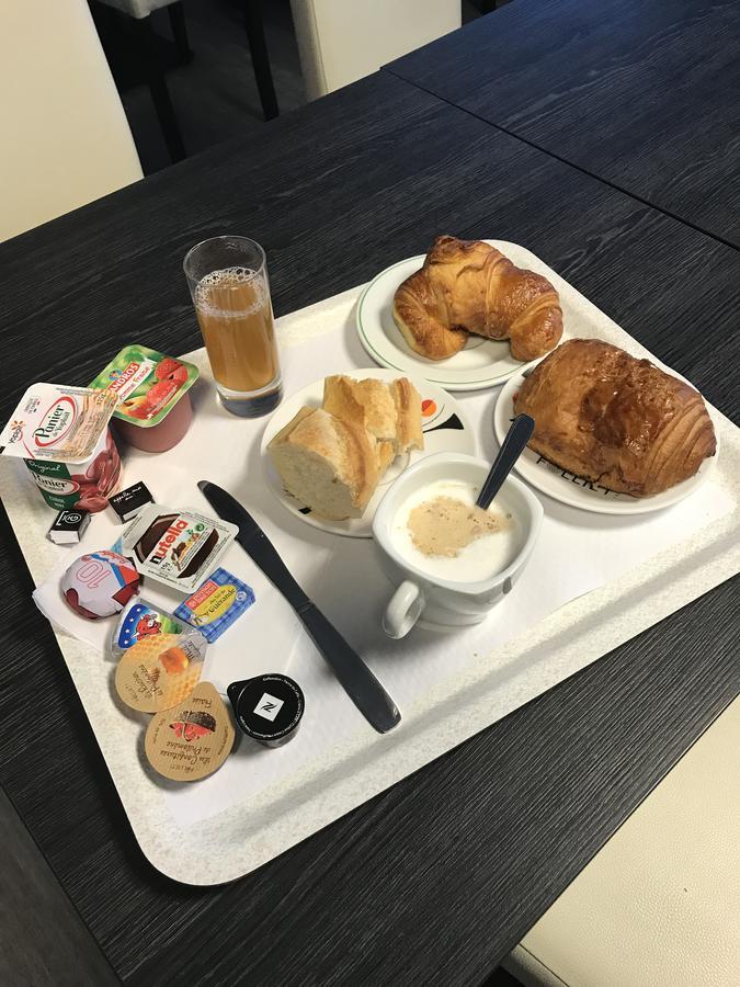 Hotel Le Rohu Séné Dış mekan fotoğraf